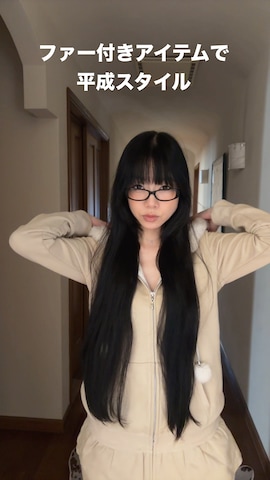 BILLABONGのアイテムを使ったさらゆにこーんさんのファッション動画