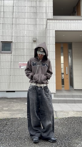 「H&M（エイチ・アンド・エム）のアイテム（パンツ）」を使った、kz._.03さん（メンズ・172cm）の冬コーディネート