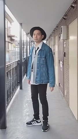 フォーマルスーツ/小物を使った俊さんのファッション動画