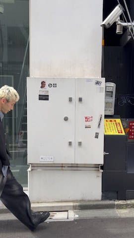 CASPER JOHNのローファーを使ったYOSHIさんのファッション動画