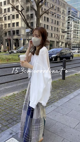 DouDouのブルゾンを使ったhanaeさんのファッション動画