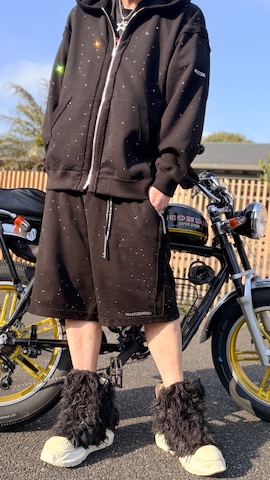 MASTERMIND WORLDのアイテムを使ったまぁ坊さんのファッション動画