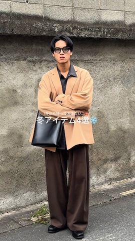 「アイテム（ハンドバッグ）」を使った、KAMMAさん（メンズ・178cm）の秋コーディネート
