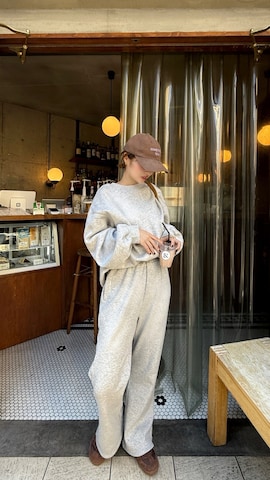 スウェットパンツを使ったyuri.さんのファッション動画