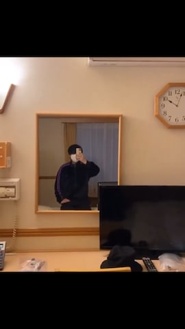 「アイテム（その他アウター、パープル系）」を使った、unknown さん（メンズ・179cm）の春コーディネート