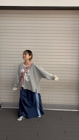 etsintaのアイテムを使ったえみきょさんのファッション動画