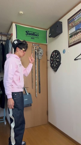 UNIQLOのスウェットパンツを使ったhayataさんのファッション動画