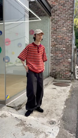 GLOSTERのキャップを使った須山さんのファッション動画