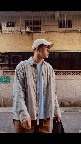 BSXのアイテムを使ったAshWangさんのファッション動画