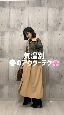 ECRIREのステンカラーコートを使ったHITOMIさんのファッション動画