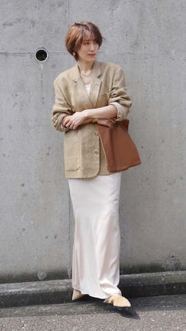 「アイテム（マニキュア/ジェルネイル）」を使った、金子三記(miki)さん（レディース・170cm）の春コーディネート