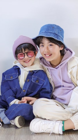 「アイテム（パーカー）」を使った、Ｒ兄弟さん（キッズ・144cm）の冬コーディネート
