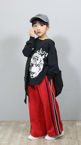 「アイテム（Tシャツ/カットソー）」を使った、Ｒ兄弟さん（キッズ・124cm）の秋コーディネート