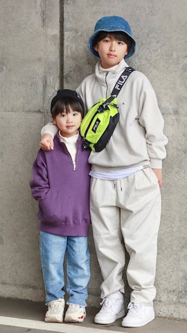 「アイテム（ボディバッグ/ウエストポーチ）」を使った、Ｒ兄弟さん（キッズ・143cm）の秋コーディネート