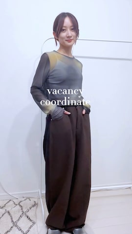 「VACANCY（ヴァカンシー）のアイテム（Tシャツ/カットソー）」を使った、maoさん（レディース・151cm）の秋コーディネート