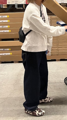 A.P.C.のスウェットを使った129.129  さんのファッション動画