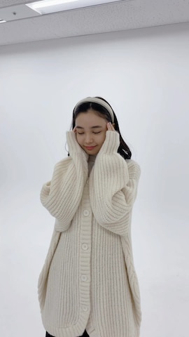 Dita Muaj.のアイテムを使ったDitaさんのファッション動画