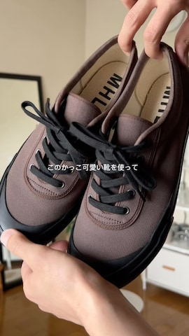 MARGARET HOWELLのパンツを使った市川 昇さんのファッション動画