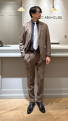 「アイテム（セットアップ）」を使った、murakamiさん（メンズ・179cm）の秋コーディネート