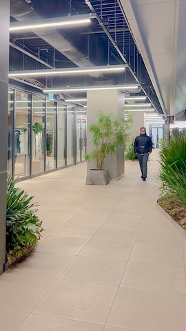 Supreme のダウンジャケット/コートを使ったタケウチ☆ボンバイエさんのファッション動画