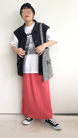 SpRayのアイテムを使ったSACHIさんのファッション動画