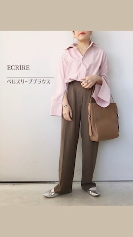 ECRIREのシャツ/ブラウスを使ったSACHIさんのファッション動画