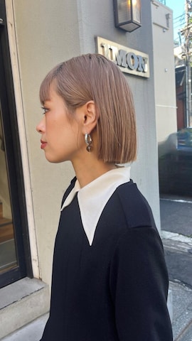 Liyocaのアイテムを使った吉田歩美さんのファッション動画