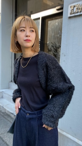 JAMIRAYのバッグを使った吉田歩美さんのファッション動画