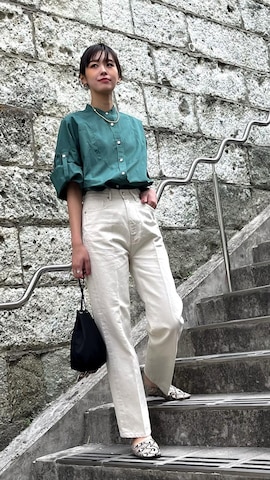 Liyocaのアイテムを使った吉田歩美さんのファッション動画