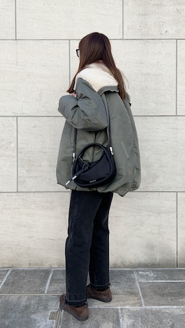 CLANEのブルゾンを使ったMINAEさんのファッション動画