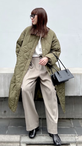 「NATURAL BEAUTY BASIC（ナチュラルビューティーベーシック）のアイテム（その他パンツ）」を使った、MINAEさん（レディース・160cm）の秋コーディネート