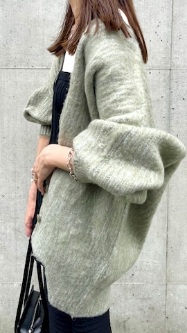 Ameriのスラックスを使ったMINAEさんのファッション動画