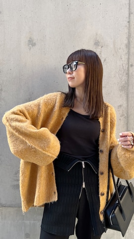 「アイテム（リング）」を使った、MINAEさん（レディース・160cm）の秋コーディネート