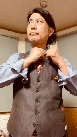「アイテム（バンダナ/スカーフ）」を使った、まゆChan  さん（メンズ・169cm・50代）の秋コーディネート