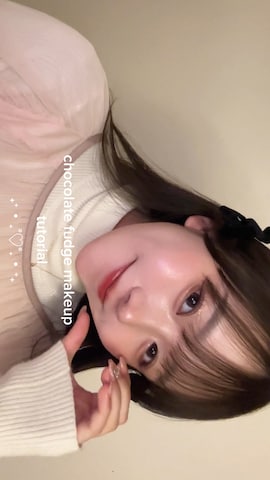「アイテム（アイシャドウ）」を使った、白濱楓雅 ( ふぅ )🍨さん（レディース・158cm・10代）の冬コーディネート