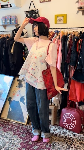 荒川ちかさんのファッション動画