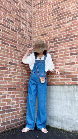 「Levi's（リーバイス）のアイテム（オールインワン・サロペット）」を使った、よしださん（レディース・169cm・30代）の夏コーディネート