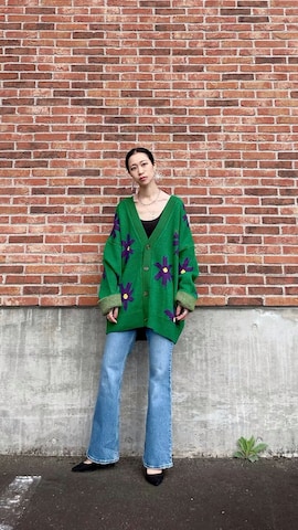 Deviluseのアイテムを使ったよしださんのファッション動画