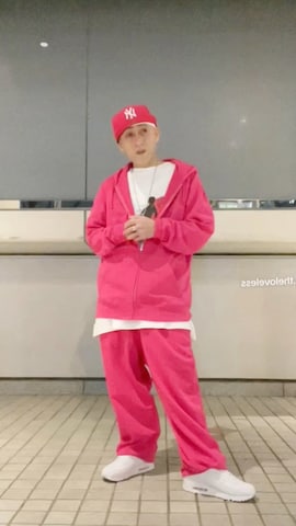 「アイテム（セットアップ、ピンク系）」を使った、龍一 (The Loveless)®︎さん（メンズ・168cm）の春コーディネート