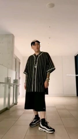 NIKEのスニーカーを使った龍一 (The Loveless)®︎さんのファッション動画