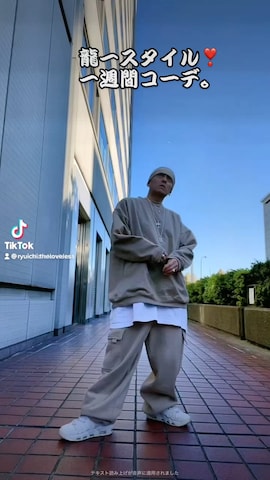 Doubleのジャケット/アウターを使った龍一 (The Loveless)®︎さんのファッション動画