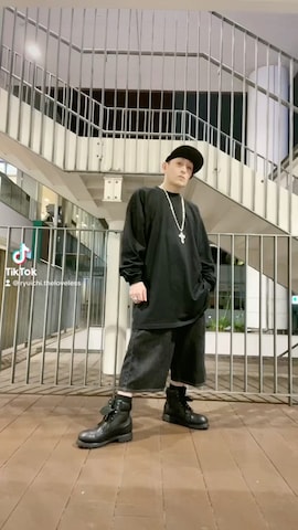 BOODYのアイテムを使った龍一 (The Loveless)®︎さんのファッション動画