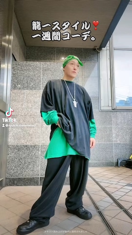 「アイテム（サンバイザー）」を使った、龍一 (The Loveless)®︎さん（メンズ・168cm）の秋コーディネート
