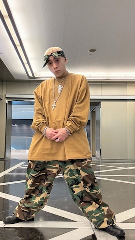 「アイテム（トランクス）」を使った、龍一 (The Loveless)®︎さん（メンズ・168cm）の春コーディネート