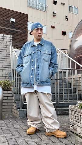 「アイテム（デニムジャケット）」を使った、龍一 (The Loveless)®︎さん（メンズ・168cm）の秋コーディネート