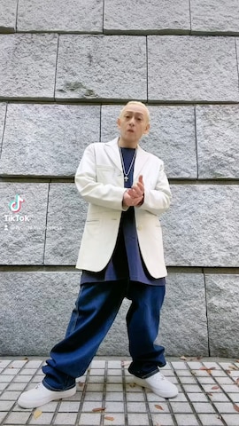 アナログ腕時計を使った龍一 (The Loveless)®︎さんのファッション動画