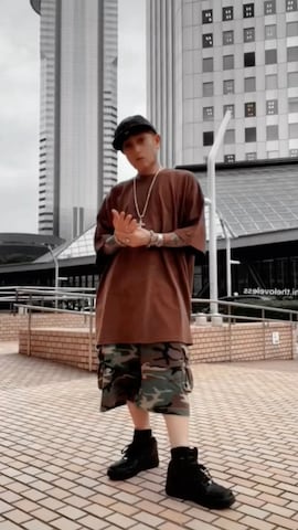 「アイテム（その他ヘアアクセサリー）」を使った、龍一 (The Loveless)®︎さん（メンズ・168cm）の夏コーディネート