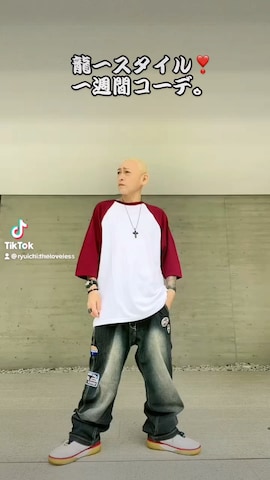 スウェットパンツを使った龍一 (The Loveless)®︎さんのファッション動画