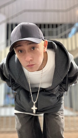 財布/小物を使った龍一 (The Loveless)®︎さんのファッション動画