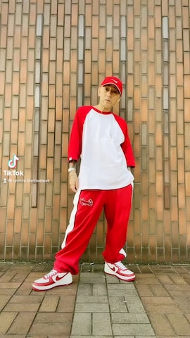 アナログ腕時計を使った龍一 (The Loveless)®︎さんのファッション動画